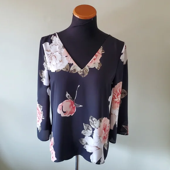 Dynamite S Soft Romantic Whimsigoth Fairy Grunge Floral Criss-Cross Back Blouse - Picture 11 of 11